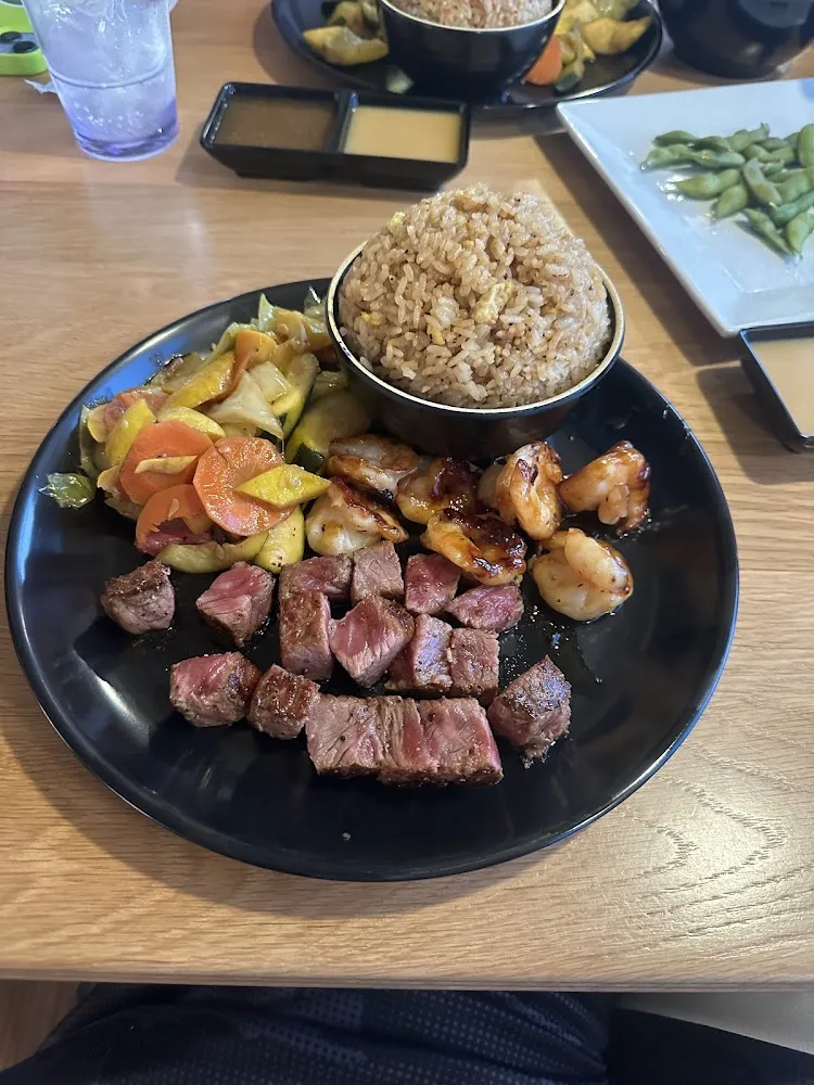 Steak Shrimp and Chicken